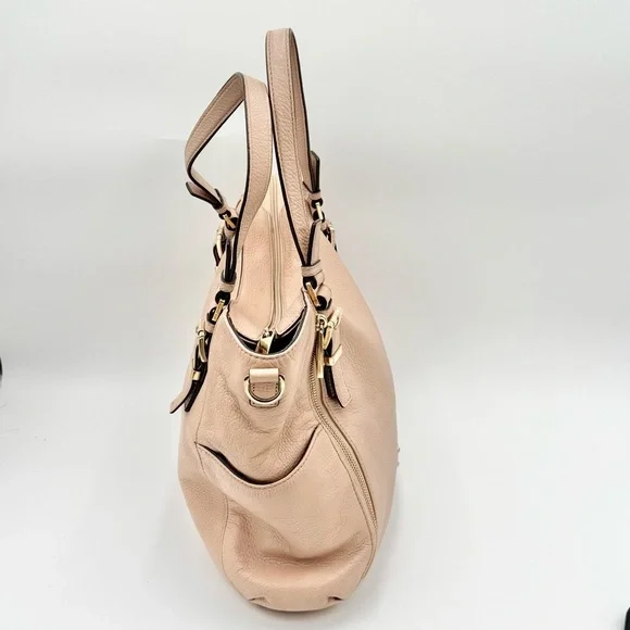 MICHAEL MICHAEL KORS Leather Shoulder Bag, EUC - Picture 6 of 11